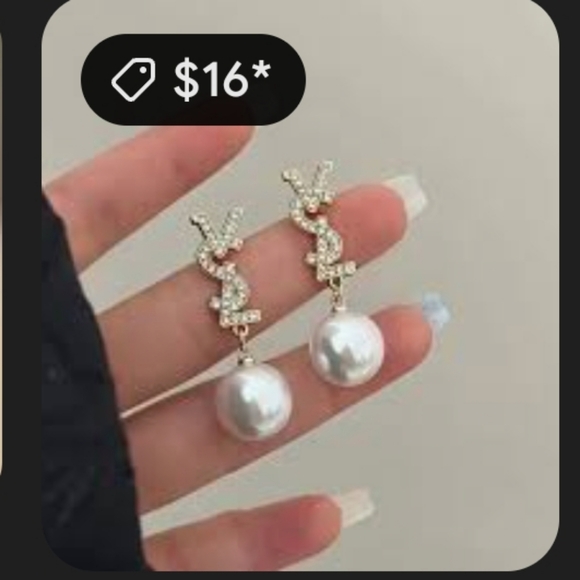 Earring - Picture 8 of 9